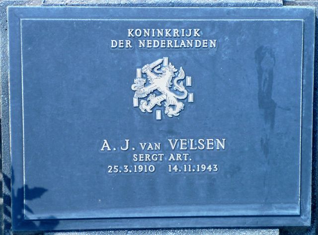 Velsen.A.J.van.2008.jpg