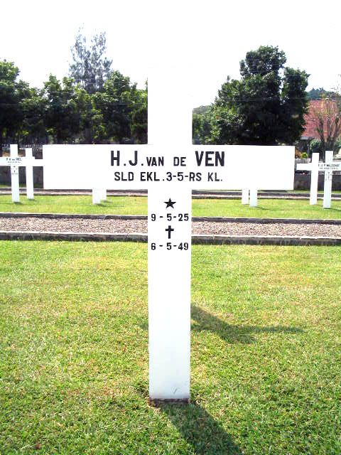 ven.v.de.h.j.2004.jpg.JPG