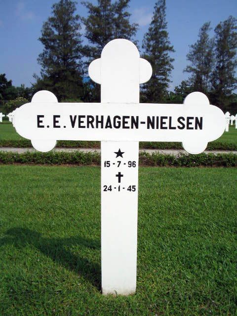 verhagen nielsen  e.e.2004.jpg