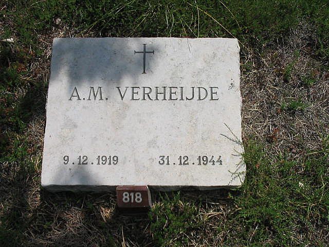 A.M.Verheijde.JPG