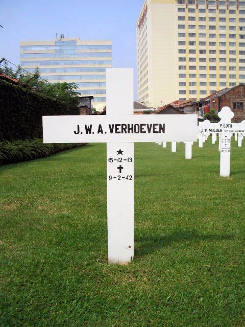 verhoeven.j.w.a.2005.jpg
