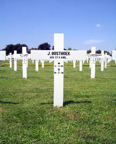 oosthoek.j.2005.jpg