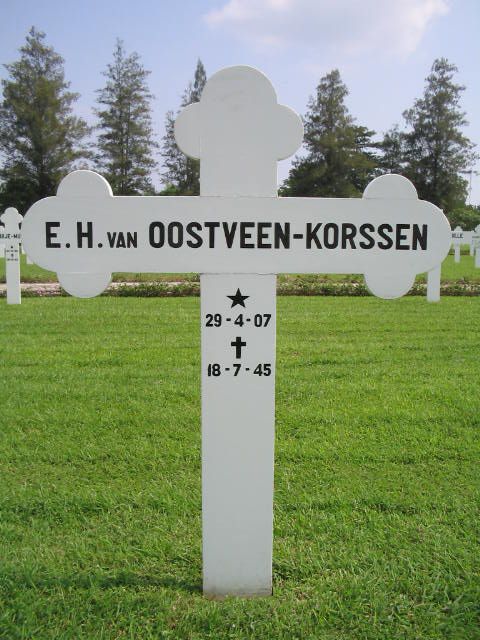 oostveen korssen van.e.h.2004.jpg