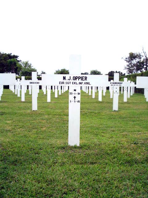 oppier.n.j.2005.jpg