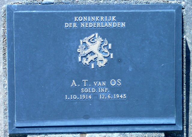 Os.A.T.van.2008.jpg