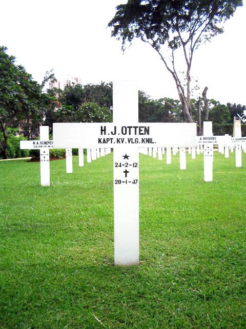 otten.h.j.2005.jpg