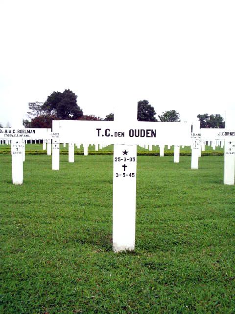 ouden.den.t.c.2005.jpg