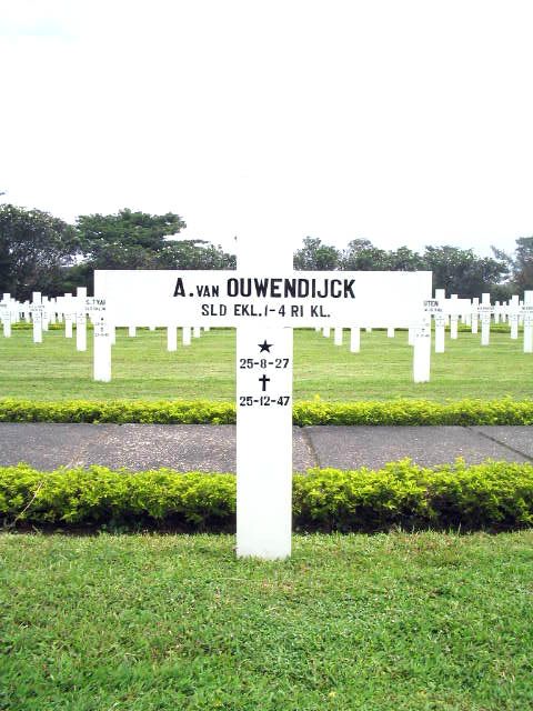 ouwendijck.van.a.2005.jpg