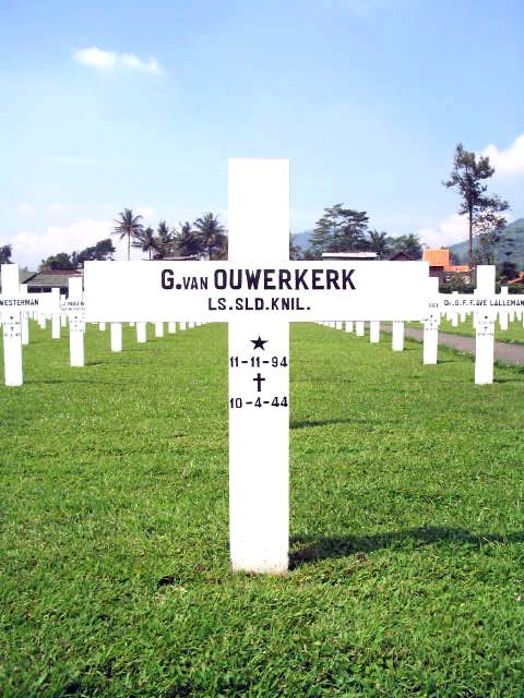 ouwerkerk.van.g.2005.jpg