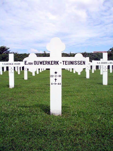 ouwerkerk.van.teunissen.e.2005.jpg