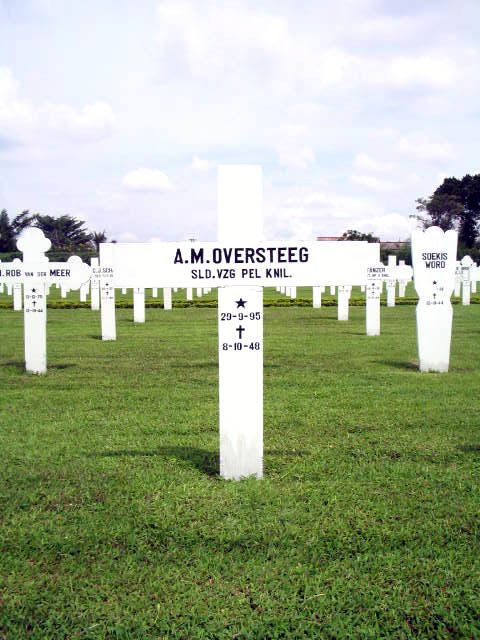 oversteeg.a.m.2005.jpg