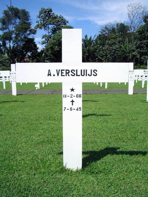 versluijs.a.2005.jpg