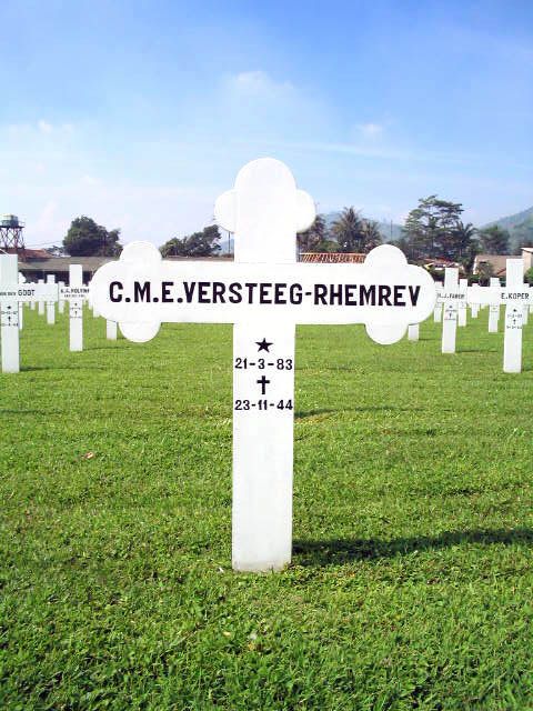 versteeg.rhemrev.c.m.e.2005.jpg