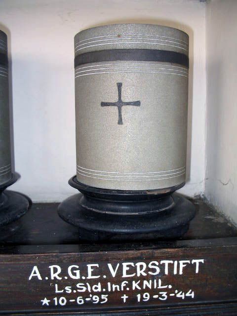 verstift.a.r.g.e.2005.jpg