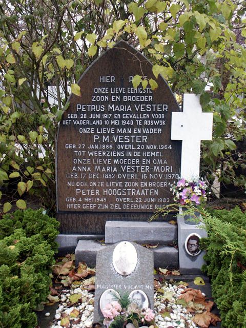 Vester P.M.2004.jpg