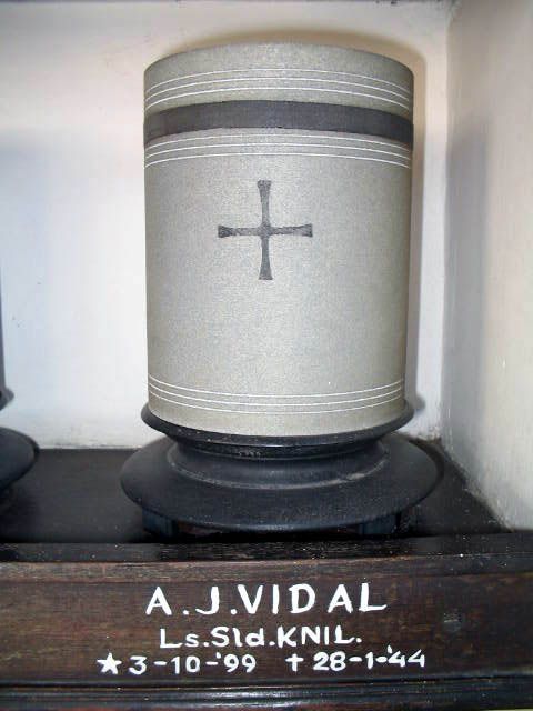 vidal.a.j.2005.jpg