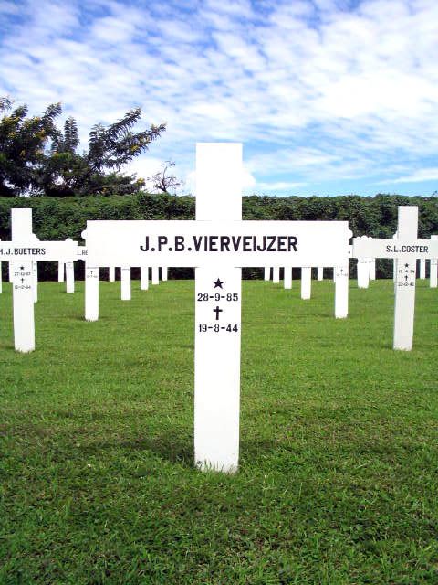 vierveijzer.j.p.b.2005.jpg