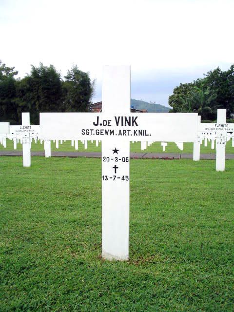 vink.j.2005(1).jpg