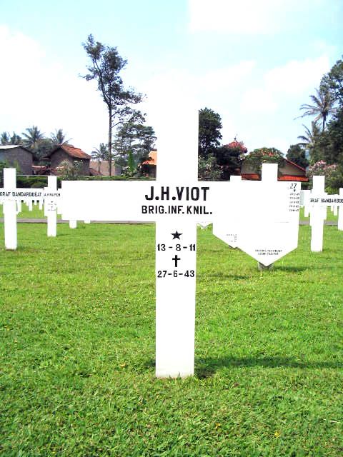 viot.j.h.2005.jpg