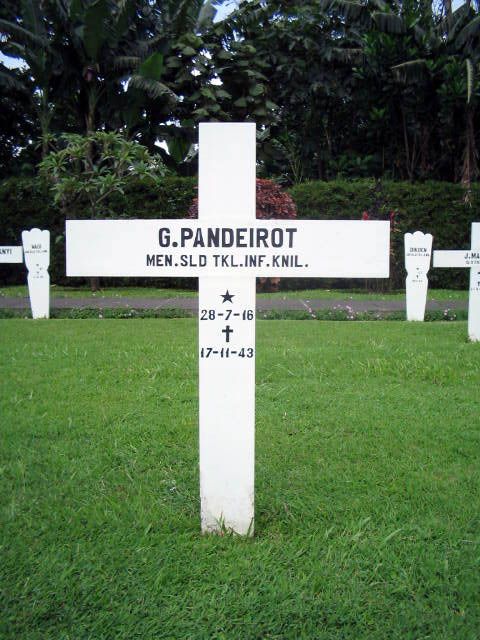 pandeirot.g.2005.jpg