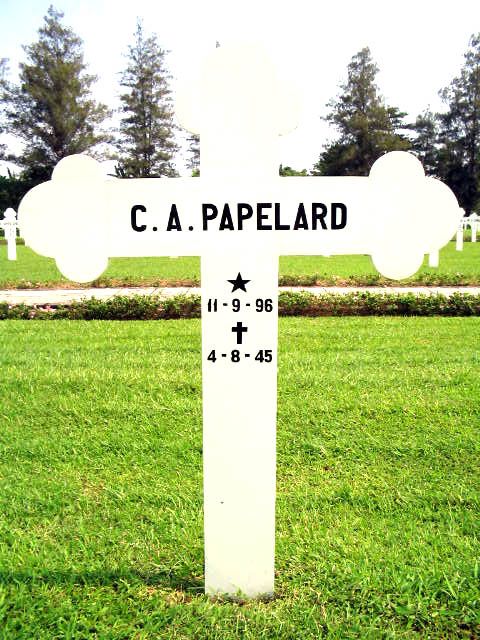 papelard.c.a.2004.jpg