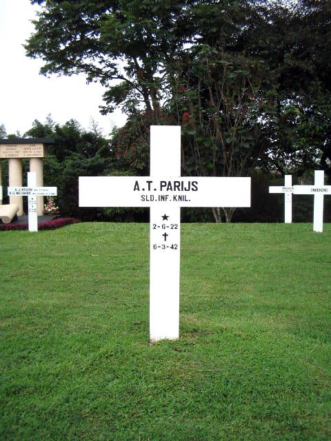 parijs.a.t.2005.jpg