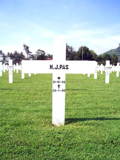 pas.h.j.2005.jpg