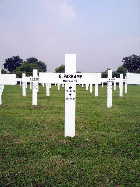 paskamp.g.2005.jpg