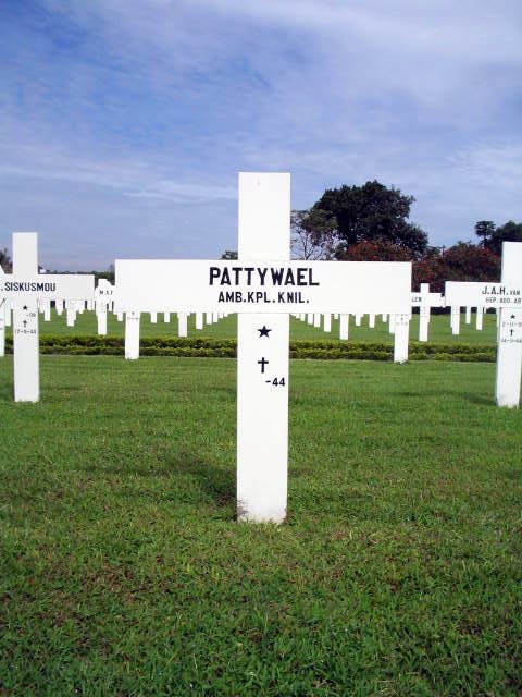 pattywaal2005.jpg