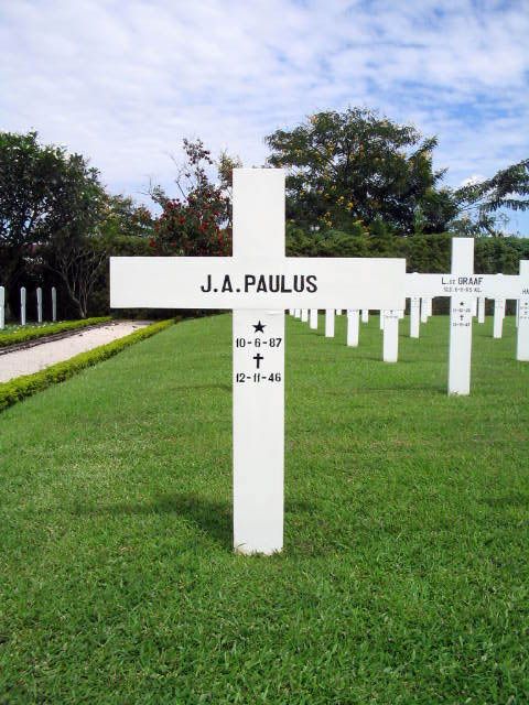 paulus.j.a.2005(1).jpg