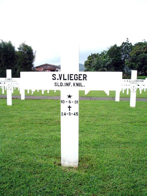 vlieger.s.2005.jpg
