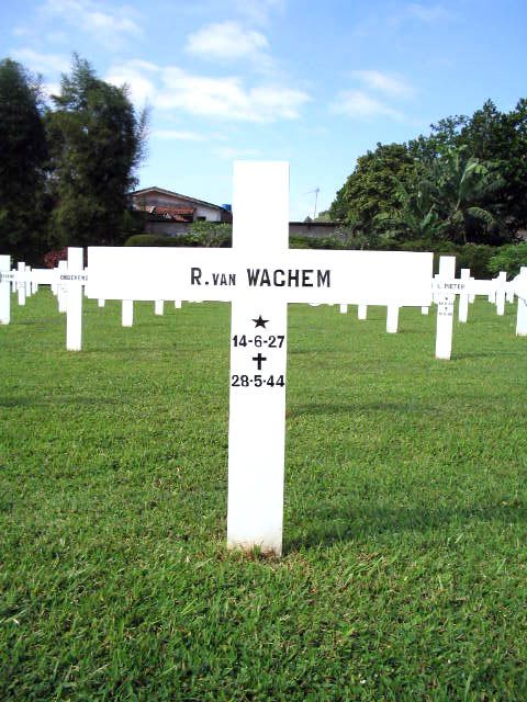wachem.van.r.2005.jpg