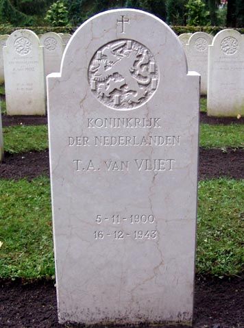 Vliet T.A.jpg