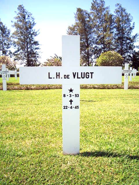 vlugt.l.h.2004.jpg.JPG