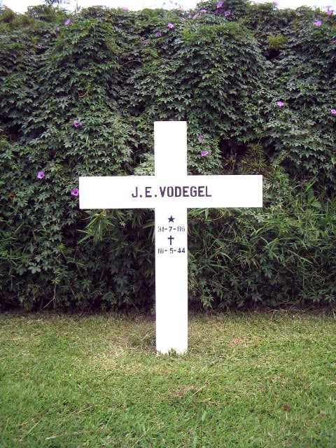 vodegel.j.e.2005.jpg