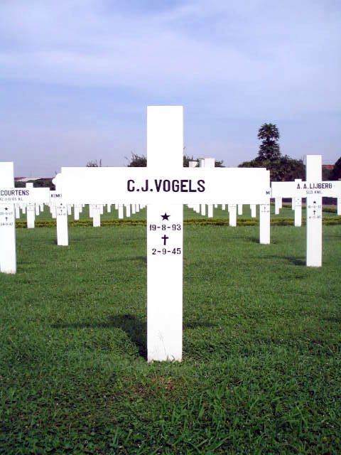vogels.c.j.2005.jpg