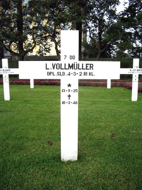 vollmuller.l.2005.jpg