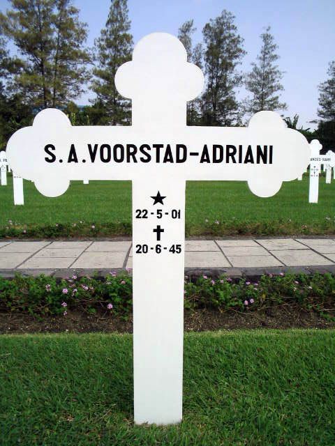 voorstad adriani.s.a.2004.jpg