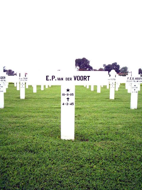 voort.v.den.e.p.2005.jpg