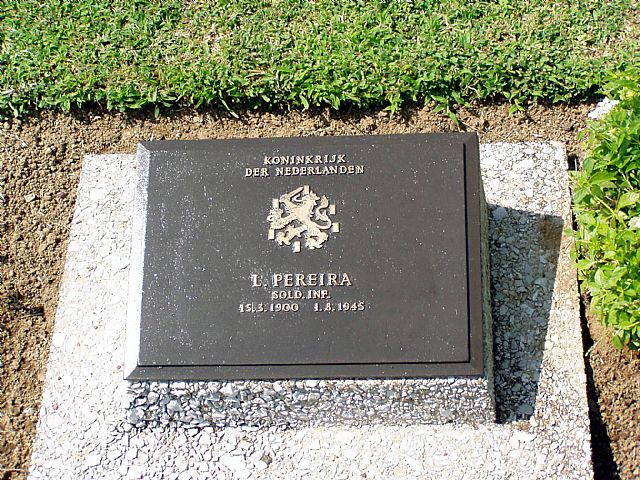 L. Pereira.jpg
