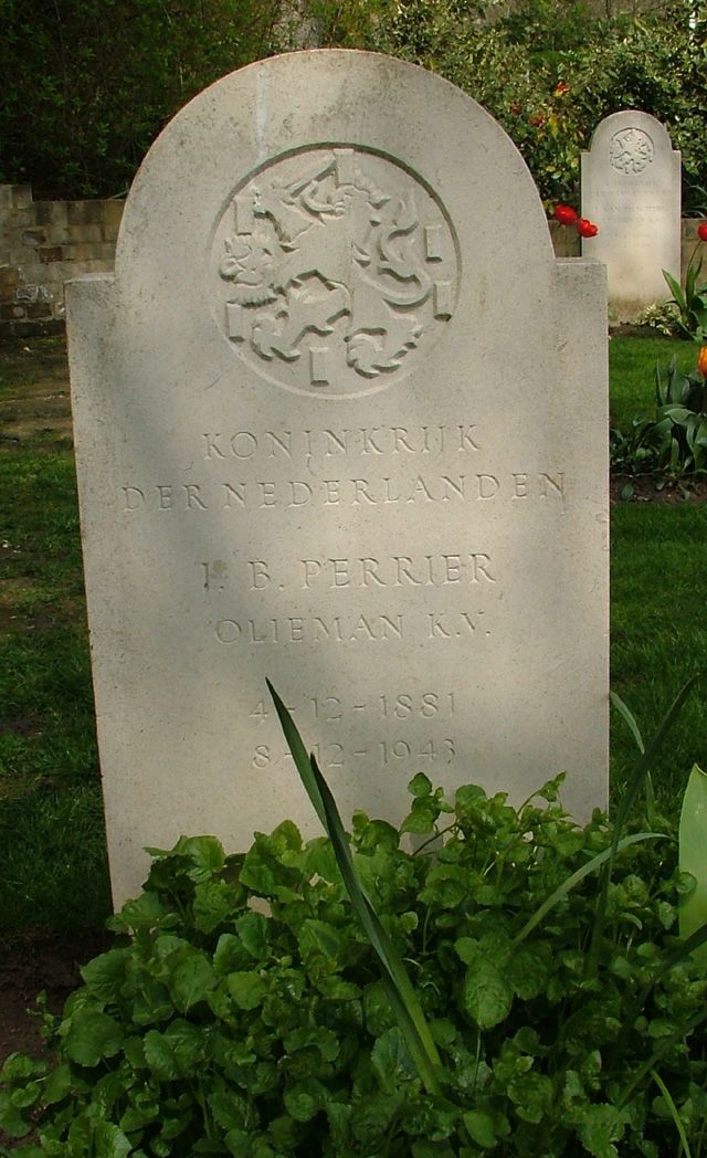 perrier.i.b.2008.jpg
