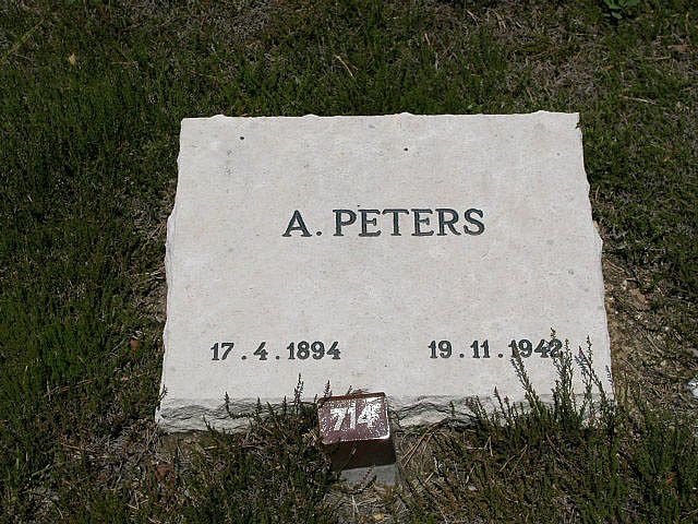 A.Peters.jpg
