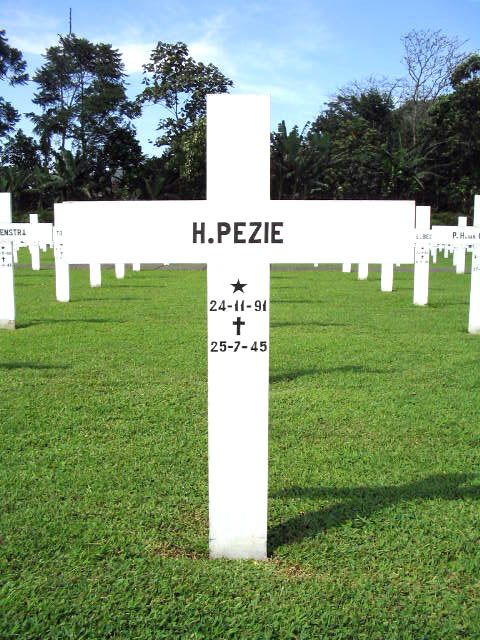 pezie.h.2005.jpg