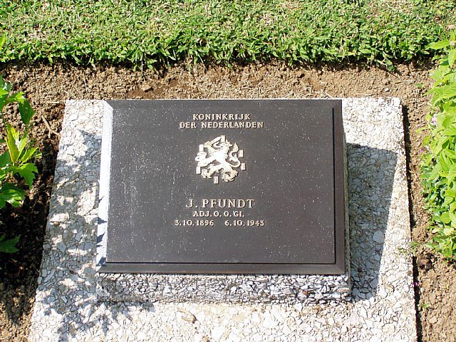 J.Pfundt.jpg