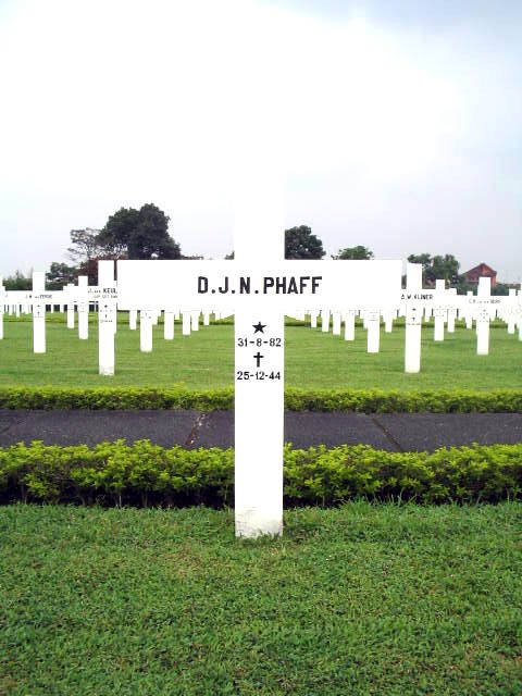 phaff.d.j.n.2005.jpg