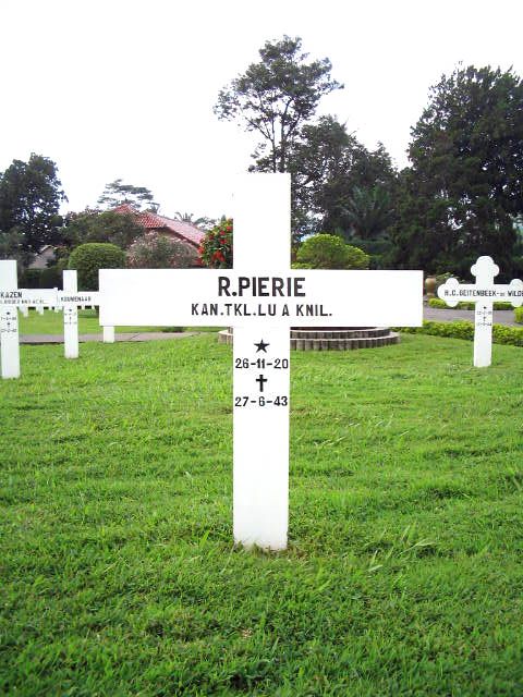 pierie.r.2005.jpg