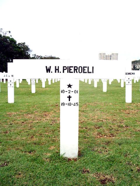 pieroeli.w.h.2005.jpg