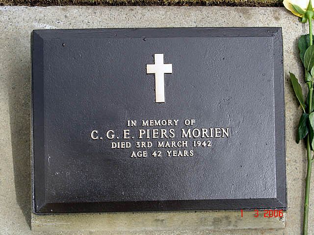 piers.motien.c.g.e.2006.jpg