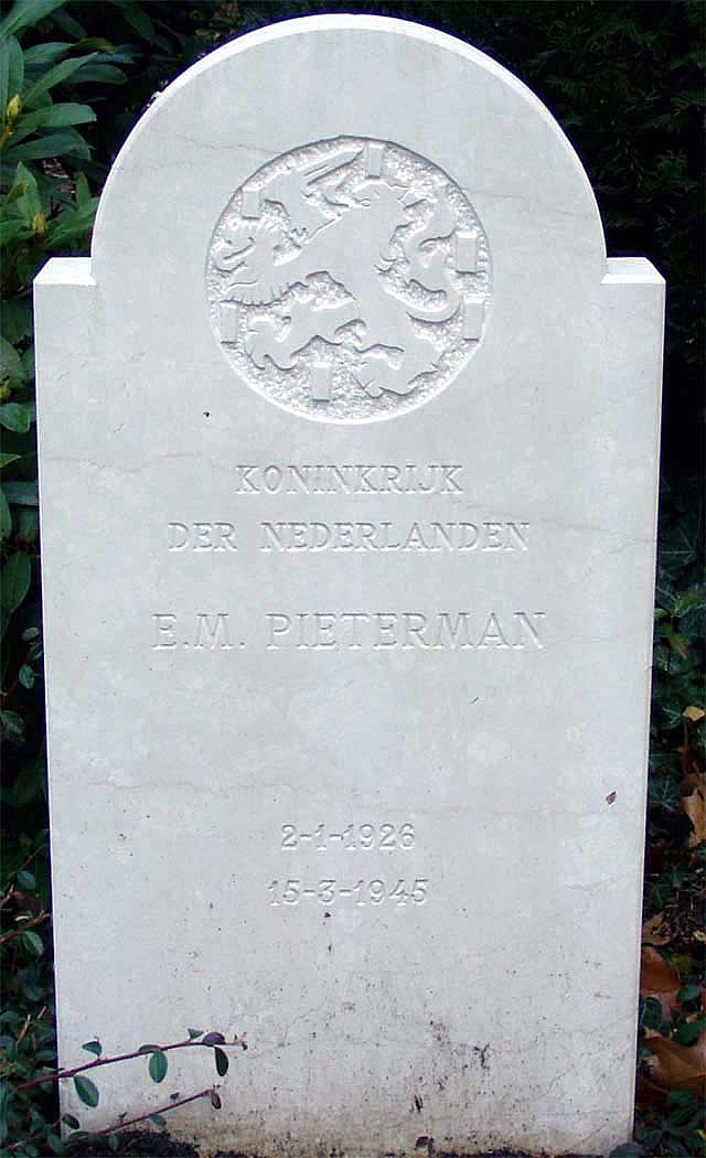 pieterman.e.m.2003.jpg