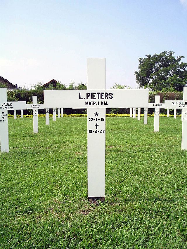 pieters.l.2005.jpg